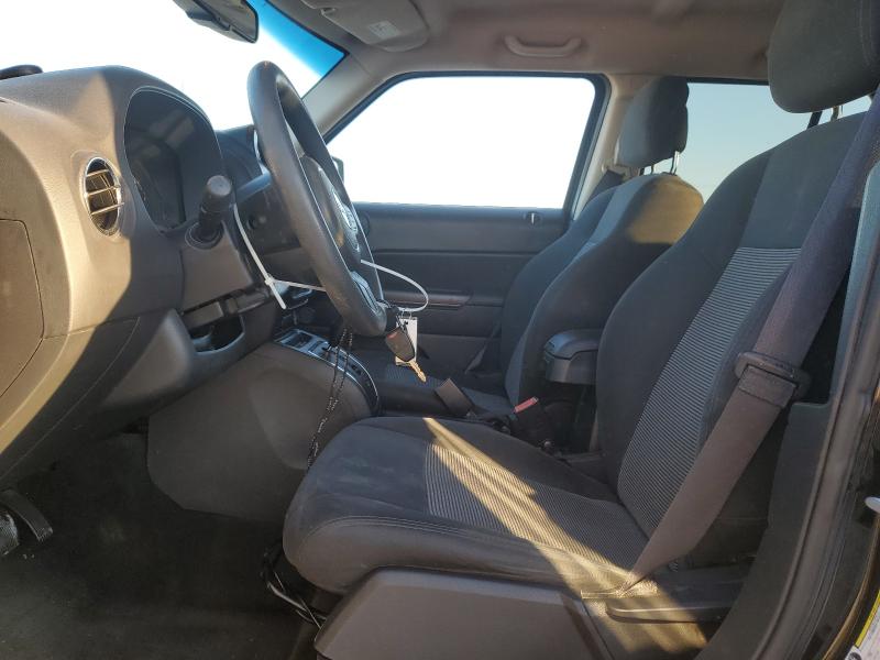1C4NJPBB2GD562012 - 2016 JEEP PATRIOT SPORT Negro foto 7