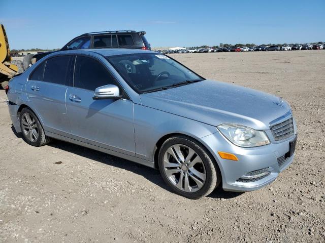 WDDGF4HB6DR243376 - 2013 MERCEDES-BENZ C 250 SILVER photo 4