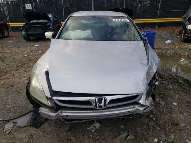 1HGCM564X7A136859 - 2007 HONDA ACCORD LX SILVER photo 5