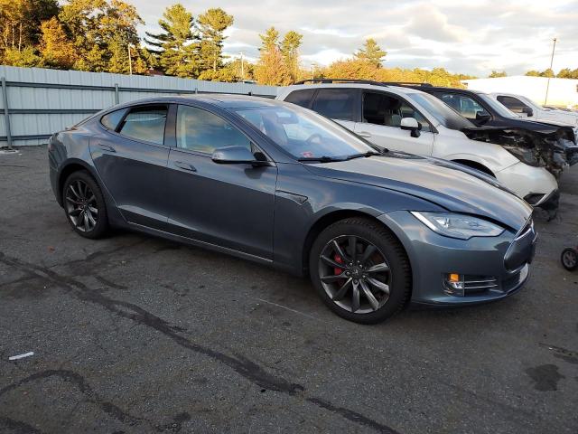5YJSA1S12EFP45455 - 2014 TESLA MODEL S GRAY photo 4