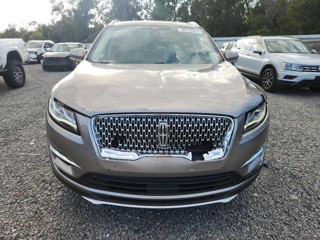 5LMCJ2C97KUL31954 - 2019 LINCOLN MKC SELECT أسمر صورة 5