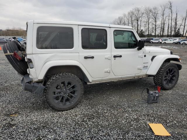 1C4JJXP69MW658780 - 2021 JEEP WRANGLER U SAHARA 4XE WHITE photo 3