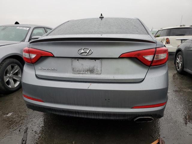 5NPE24AFXFH168122 - 2015 HYUNDAI SONATA SE SILVER photo 6