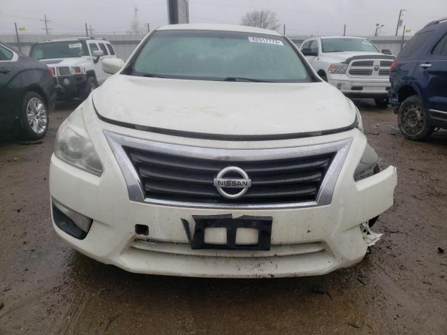 1N4AL3AP1DN512910 - 2013 NISSAN ALTIMA 2.5 WHITE photo 5