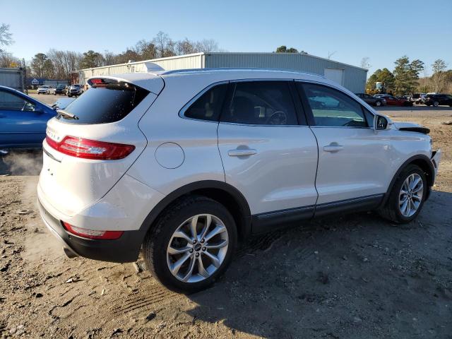5LMCJ2D98KUL35462 - 2019 LINCOLN MKC SELECT 白色 照片 3