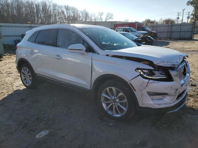 5LMCJ2D98KUL35462 - 2019 LINCOLN MKC SELECT 白色 照片 4