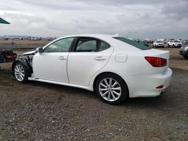 JTHBK262195086487 - 2009 LEXUS IS 250 WHITE photo 2