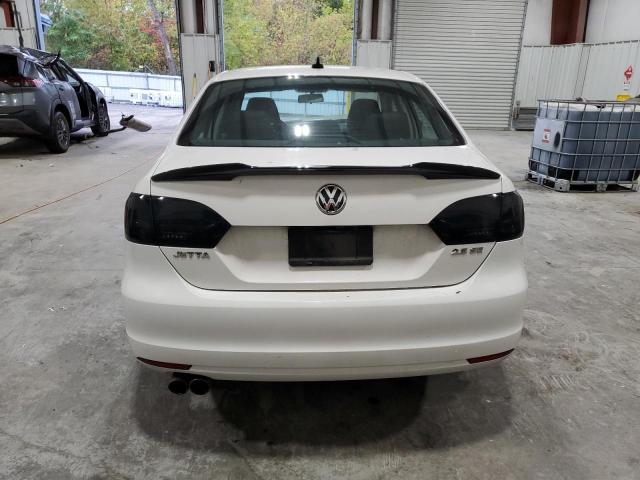 3VWDZ7AJXBM383868 - 2011 VOLKSWAGEN JETTA SE WHITE photo 6