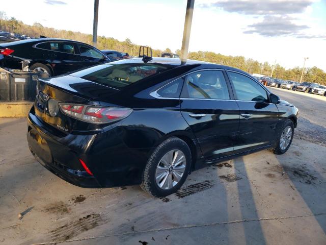 KMHE24L36JA082207 - 2018 HYUNDAI SONATA HYBRID BLACK photo 3