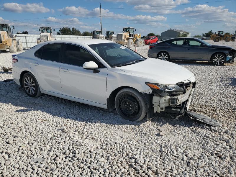 4T1B11HK7JU038039 - 2018 TOYOTA CAMRY L 白色 照片 4