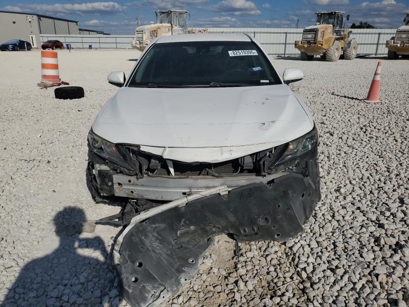 4T1B11HK7JU038039 - 2018 TOYOTA CAMRY L 白色 照片 5