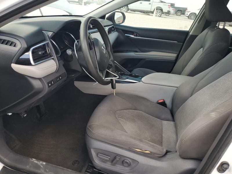 4T1B11HK7JU038039 - 2018 TOYOTA CAMRY L 白色 照片 7