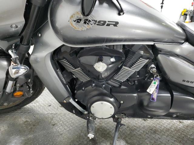 JS1VY53A8L7100207 - 2020 SUZUKI VZR1800 GRAY photo 6