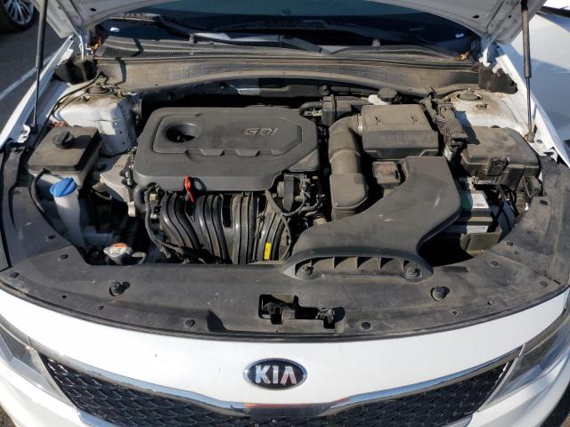 5XXGT4L32JG245319 - 2018 KIA OPTIMA LX WHITE photo 11