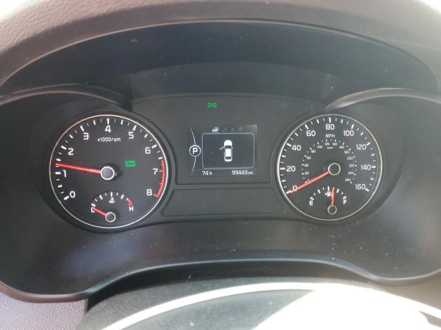 5XXGT4L32JG245319 - 2018 KIA OPTIMA LX WHITE photo 9