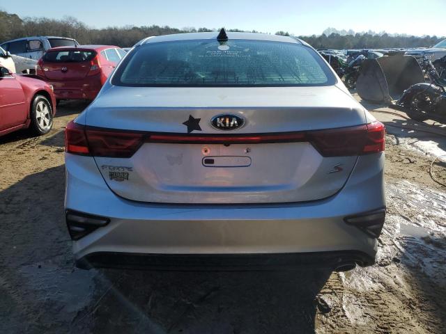 3KPF34AD1KE021511 - 2019 KIA FORTE GT LINE SILVER photo 6