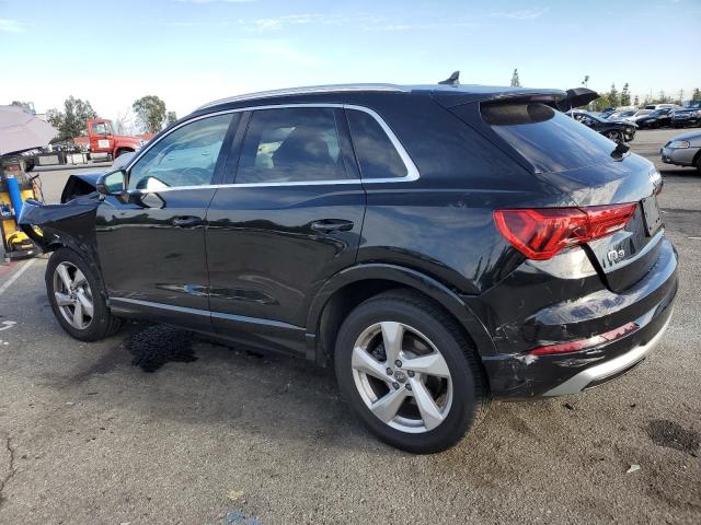 WA1AECF32L1039478 - 2020 AUDI Q3 PREMIUM BLACK photo 2