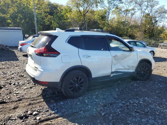 5N1AT2MV2JC823148 - 2018 NISSAN ROGUE S თეთრი ფოტო 3