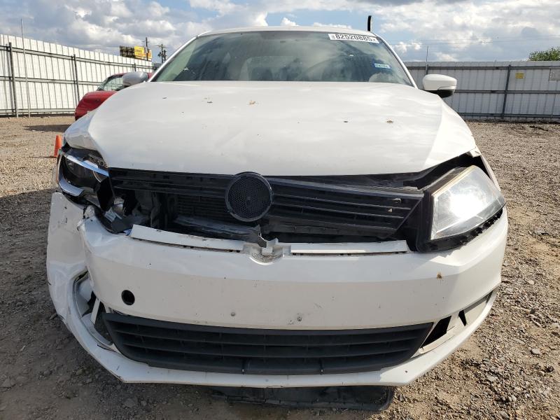 3VWDZ7AJ0BM314980 - 2011 VOLKSWAGEN JETTA SE 白色 照片 5