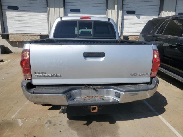 5TELU42N48Z492741 - 2008 TOYOTA TACOMA DOUBLE CAB SILVER photo 6