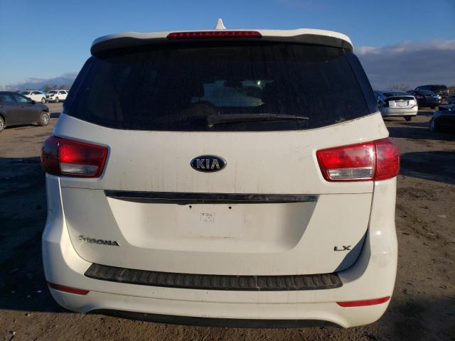 KNDMB5C12G6146114 - 2016 KIA SEDONA LX WHITE photo 6