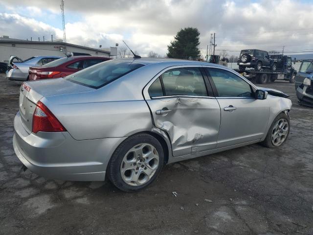 3FAHP0HA7BR222734 - 2011 FORD FUSION SE SILVER photo 3