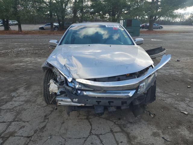 3FAHP0HA7BR222734 - 2011 FORD FUSION SE SILVER photo 5