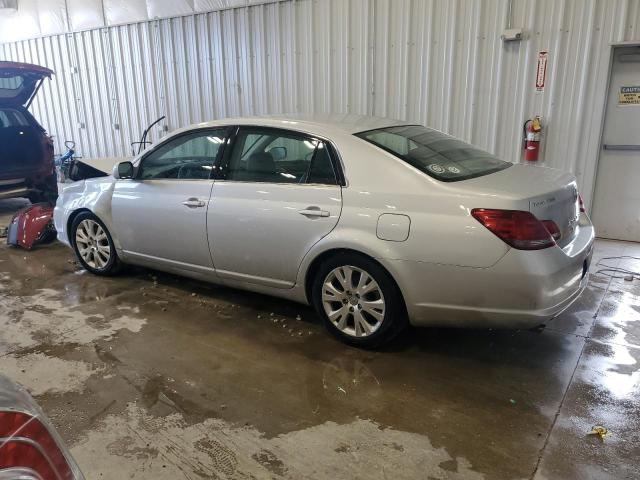 4T1BK36BX8U324120 - 2008 TOYOTA AVALON XL SILVER photo 2