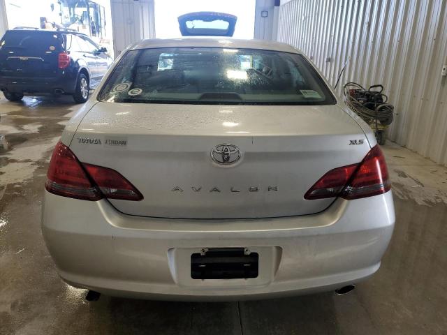 4T1BK36BX8U324120 - 2008 TOYOTA AVALON XL SILVER photo 6