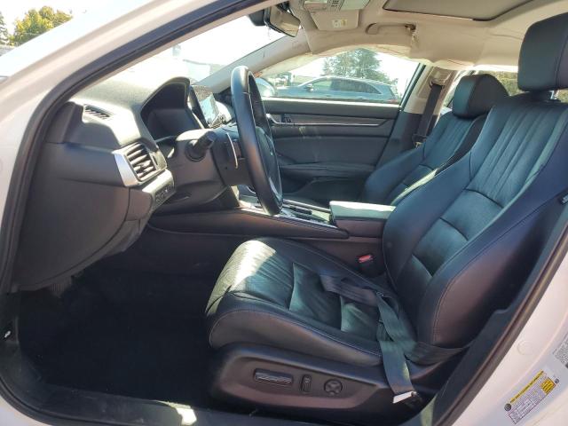 1HGCV2F97JA027208 - 2018 HONDA ACCORD TOURING WHITE photo 7