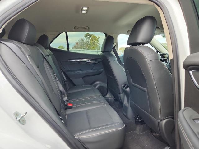 LRBFZNR46PD024114 - 2023 BUICK ENVISION ESSENCE თეთრი ფოტო 11