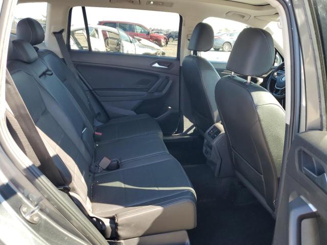 3VV2B7AXXKM029885 - 2019 VOLKSWAGEN TIGUAN SE Szary zdjęcie 10