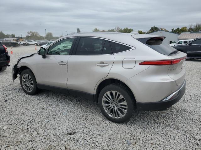 JTEAAAAH0NJ087617 - 2022 TOYOTA VENZA LE SILVER photo 2