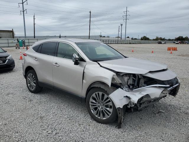 JTEAAAAH0NJ087617 - 2022 TOYOTA VENZA LE SILVER photo 4