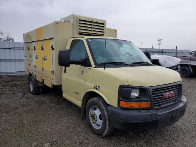 1GD675CB3F1123743 - 2015 GMC SAVANA CUTAWAY G4500 YELLOW photo 4