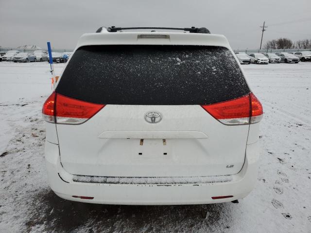 5TDKK3DC9DS350254 - 2013 TOYOTA SIENNA LE WHITE photo 6