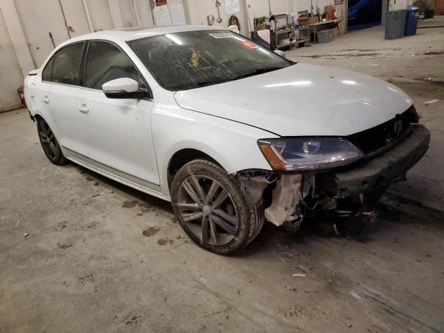 3VWL17AJ3JM232355 - 2018 VOLKSWAGEN JETTA SEL WHITE photo 4