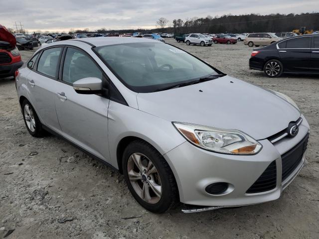 1FADP3F27EL447234 - 2014 FORD FOCUS SE SILVER photo 4