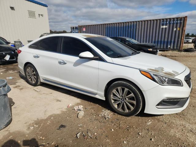 5NPE34AF3FH087539 - 2015 HYUNDAI SONATA SPORT WHITE photo 4