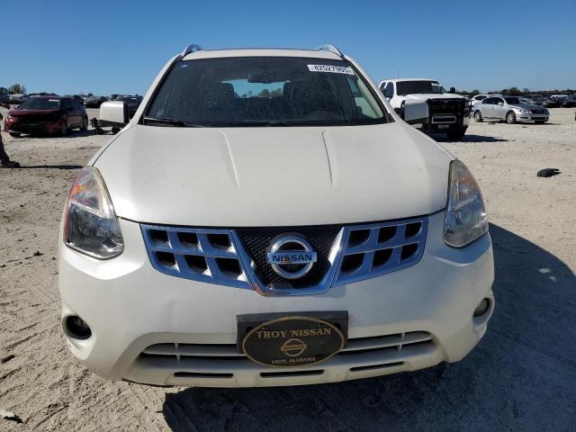 JN8AS5MT2DW513273 - 2013 NISSAN ROGUE S 白色 照片 5