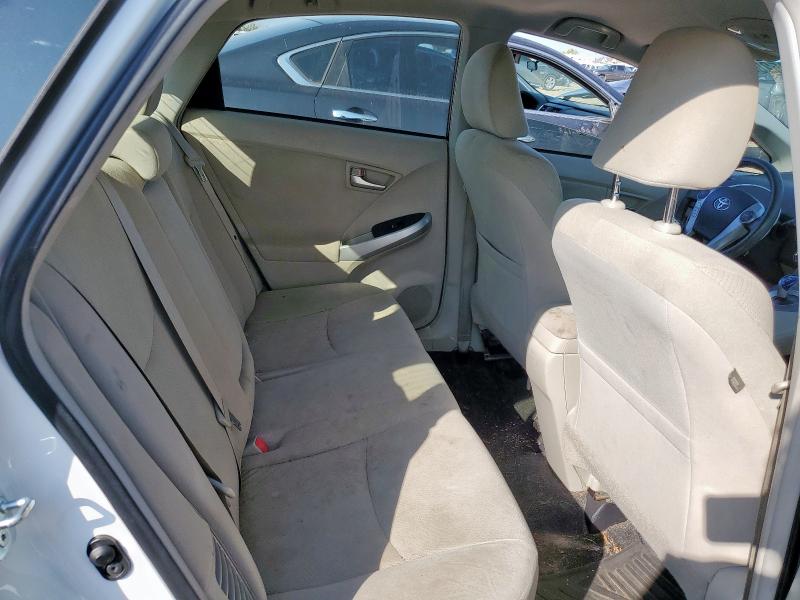 JTDKN3DUXE1749561 - 2014 TOYOTA PRIUS 白色 照片 10