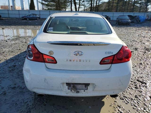 JNKCV61F99M364877 - 2009 INFINITI G37 WHITE photo 6