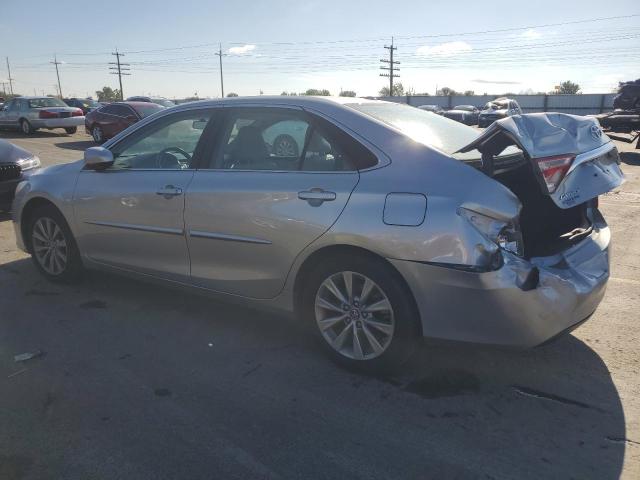 4T1BF1FK5HU315687 - 2017 TOYOTA CAMRY LE SILVER photo 2