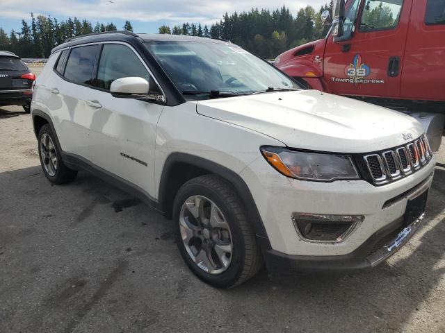 3C4NJDCB8JT373024 - 2018 JEEP COMPASS LIMITED Бежевый фото 4