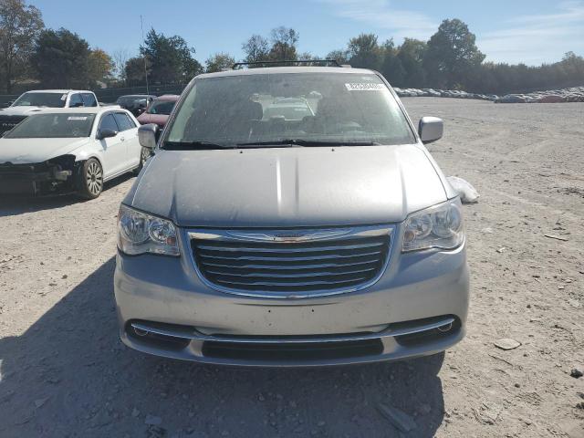 2C4RC1BG2FR752411 - 2015 CHRYSLER TOWN & COU TOURING 银色 照片 5