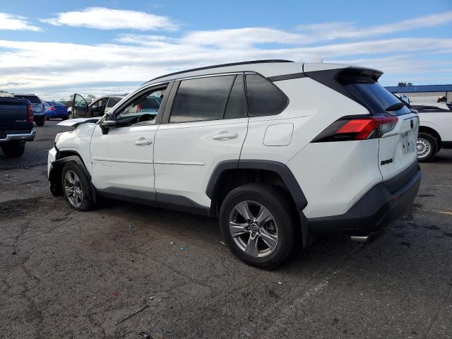 2T3P1RFV6NW259338 - 2022 TOYOTA RAV4 XLE თეთრი ფოტო 2