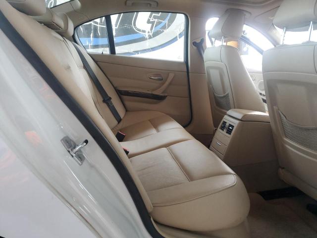 WBAVC93598K035738 - 2008 BMW 328 XI WHITE photo 10