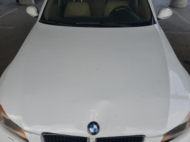 WBAVC93598K035738 - 2008 BMW 328 XI WHITE photo 11