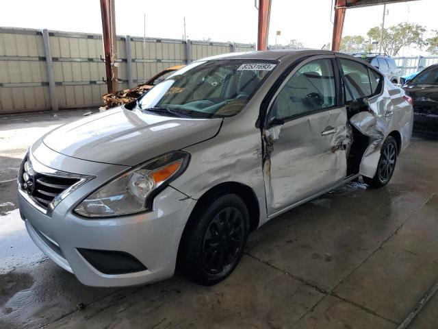 3N1CN7AP9KL864539 - 2019 NISSAN VERSA S WHITE photo 1