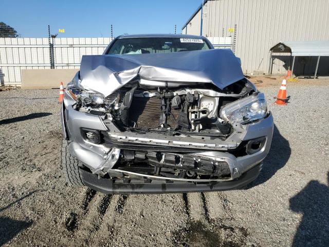 5TFAZ5CN2MX102668 - 2021 TOYOTA TACOMA DOUBLE CAB SILVER photo 5